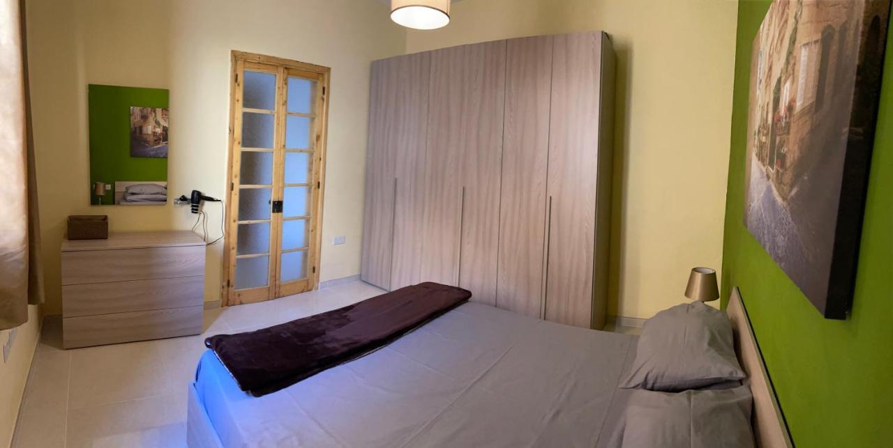 Sunset Modern Apt Near The Beach Birżebbuġa Екстериор снимка